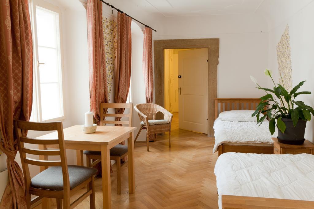 Arpacay Backpackers Praga